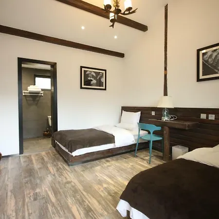 Lijiang Desti Youth Park Hostel Exterior photo